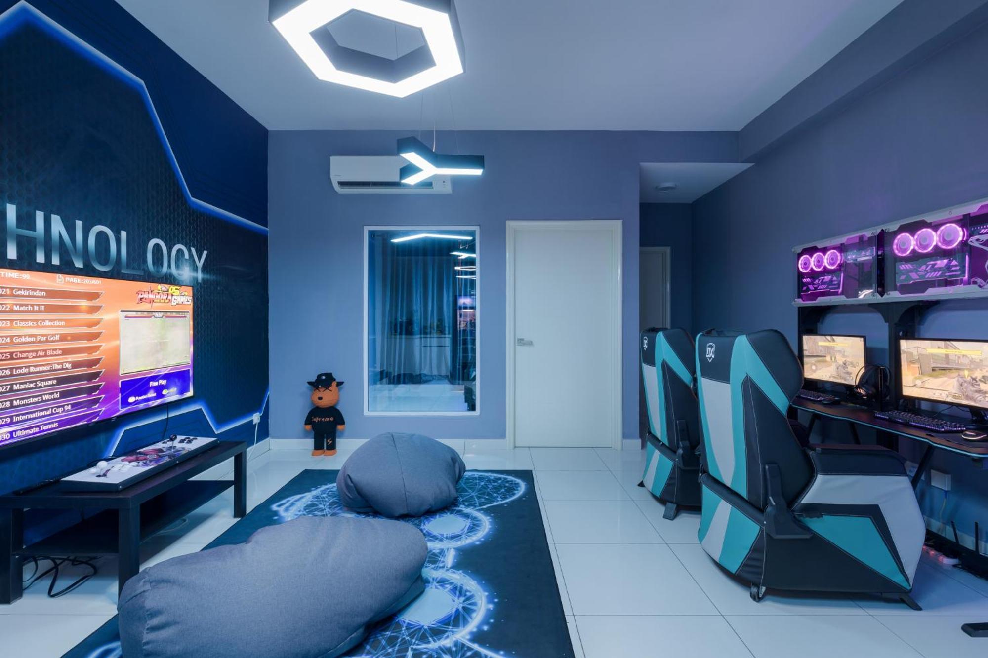Pangsapuri Gaming World In Arte Mont Kiara *